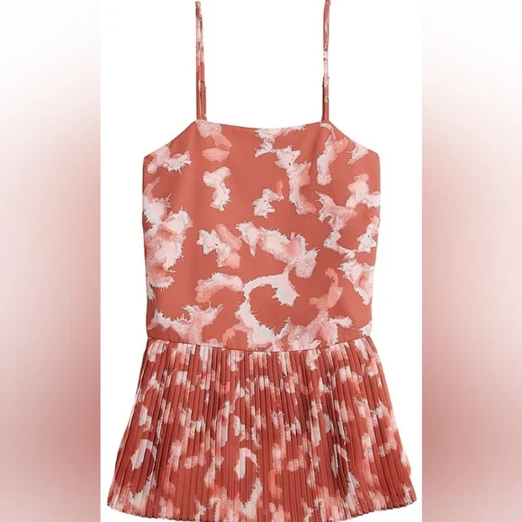 Womans Small, pleated cami. Nine West. NWT - Picture 1 of 6